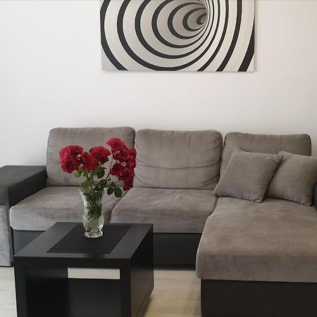 Apartament Na Malczewskiego Międzyrzecz Exteriör bild