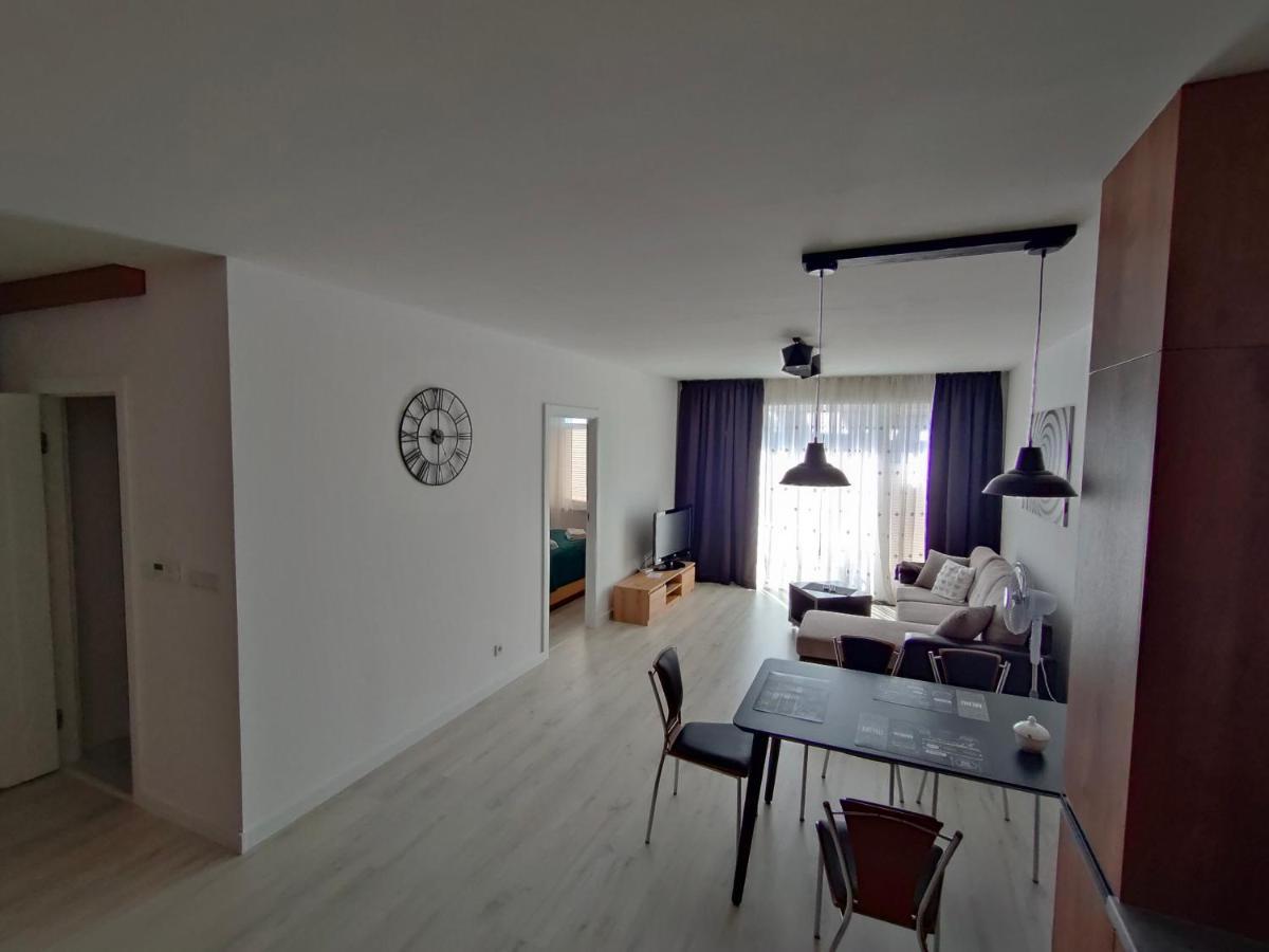 Apartament Na Malczewskiego Międzyrzecz Exteriör bild