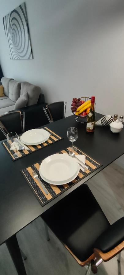 Apartament Na Malczewskiego Międzyrzecz Exteriör bild